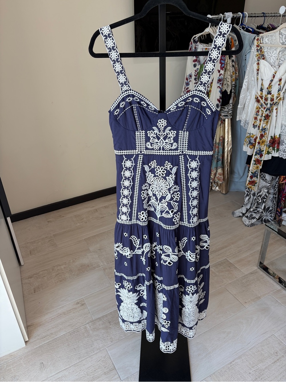 Farm Rio: Blue Richelieu Embroidered
Organic Cotton Midi Dress - Picture 8 of 10